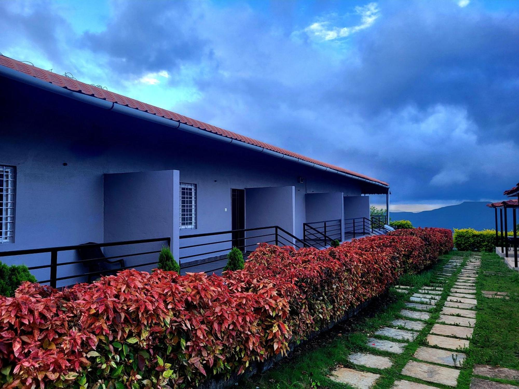 Vayu Resort - Kas Pathar Kanera Екстер'єр фото